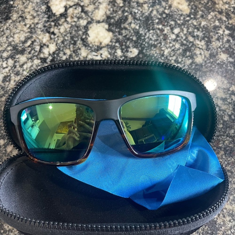 Costa slack tide polarized sunglasses